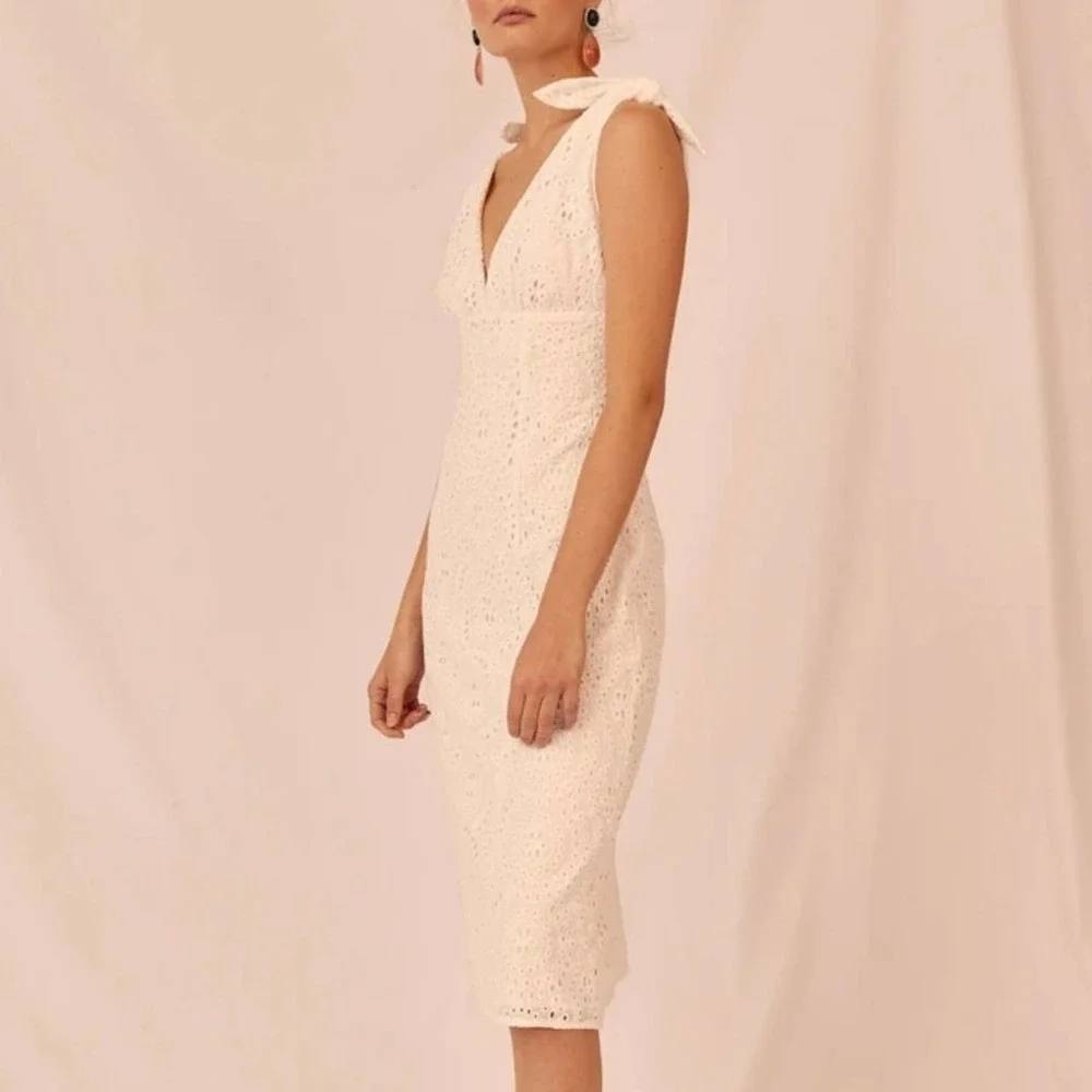 Keepsake White Harmony Eyelet Lace‎ Sleeveless Midi Sheath Dress - Picture 2 of 7